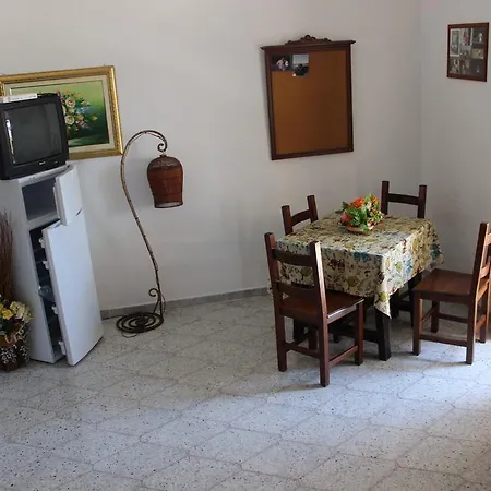 Apartment Charming Dammuso 3 Scauri (Sicily)